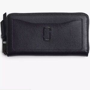 Marc Jacobs Black The Utility Snapshot Wallet